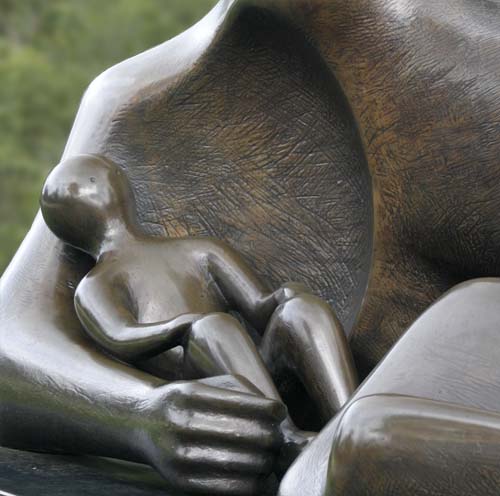 Henry Moore Sculpture 07 